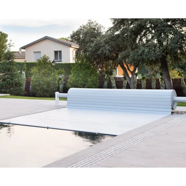 e-Classic automatic pool cover